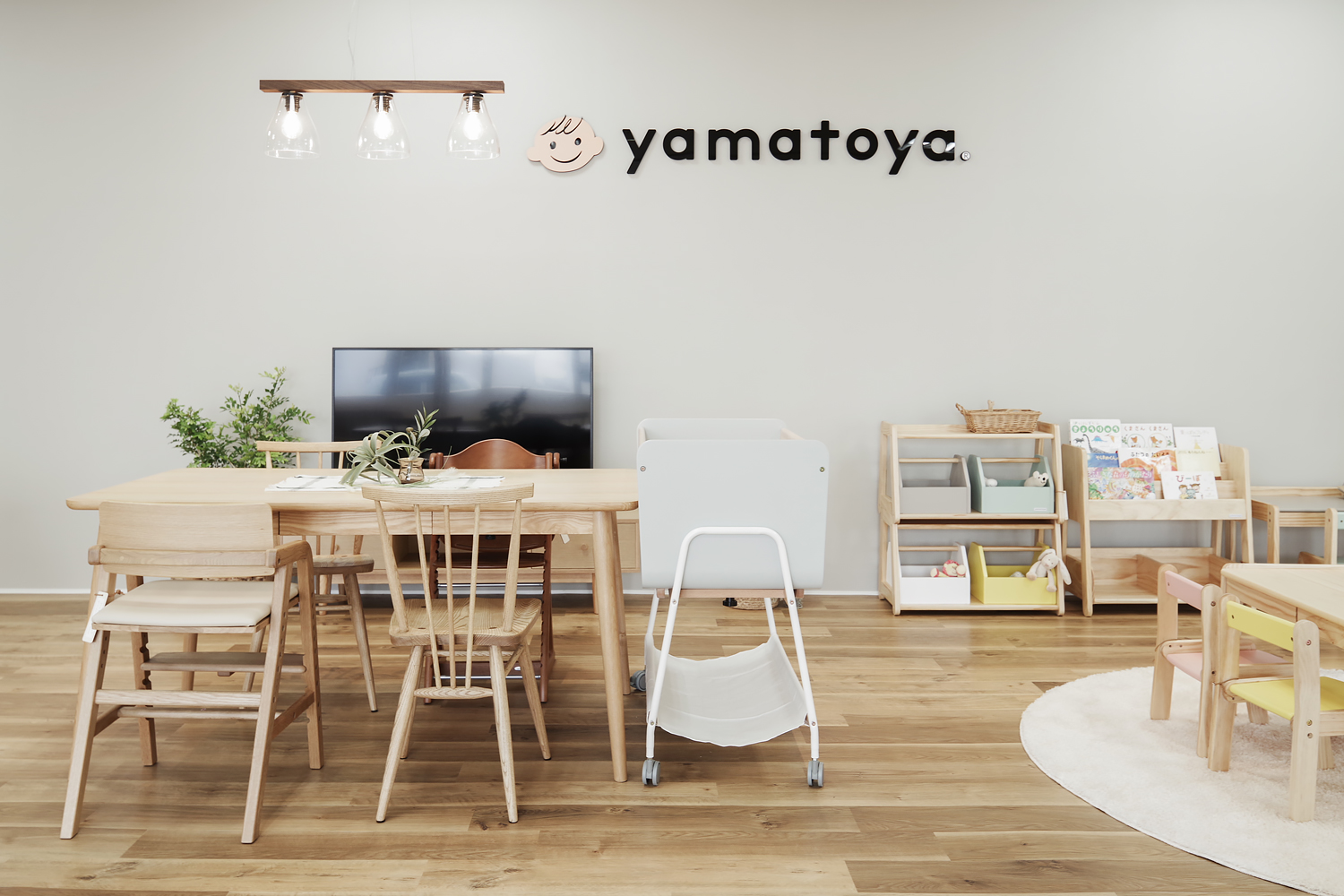 Shop yamatoya ANJO｜インテリアショップの店舗デザイン