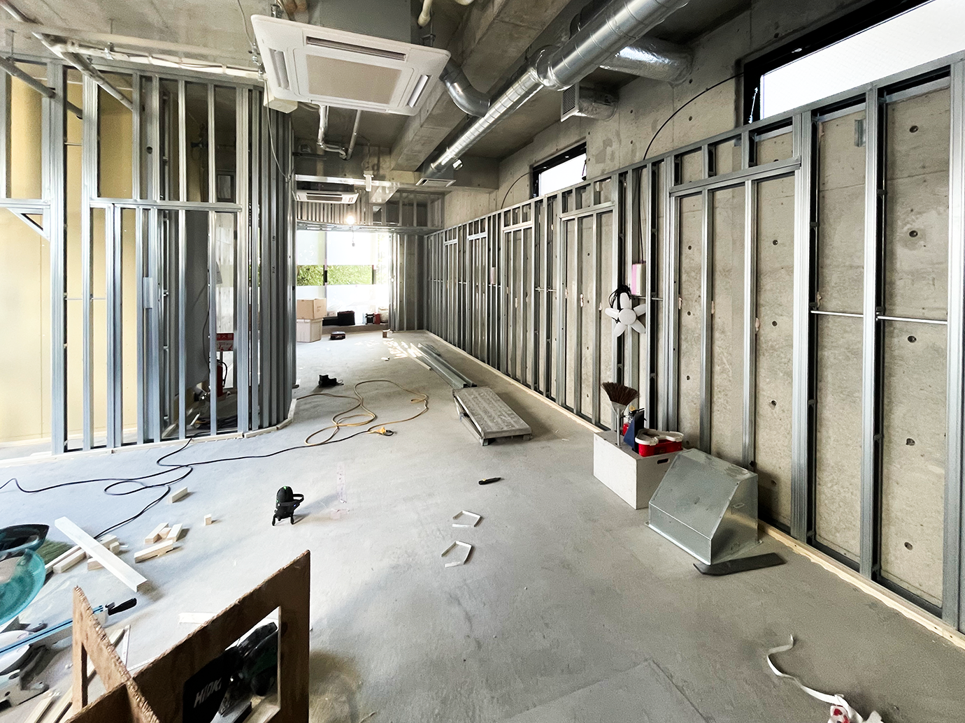 【WILLLUMINOUS】床工事①