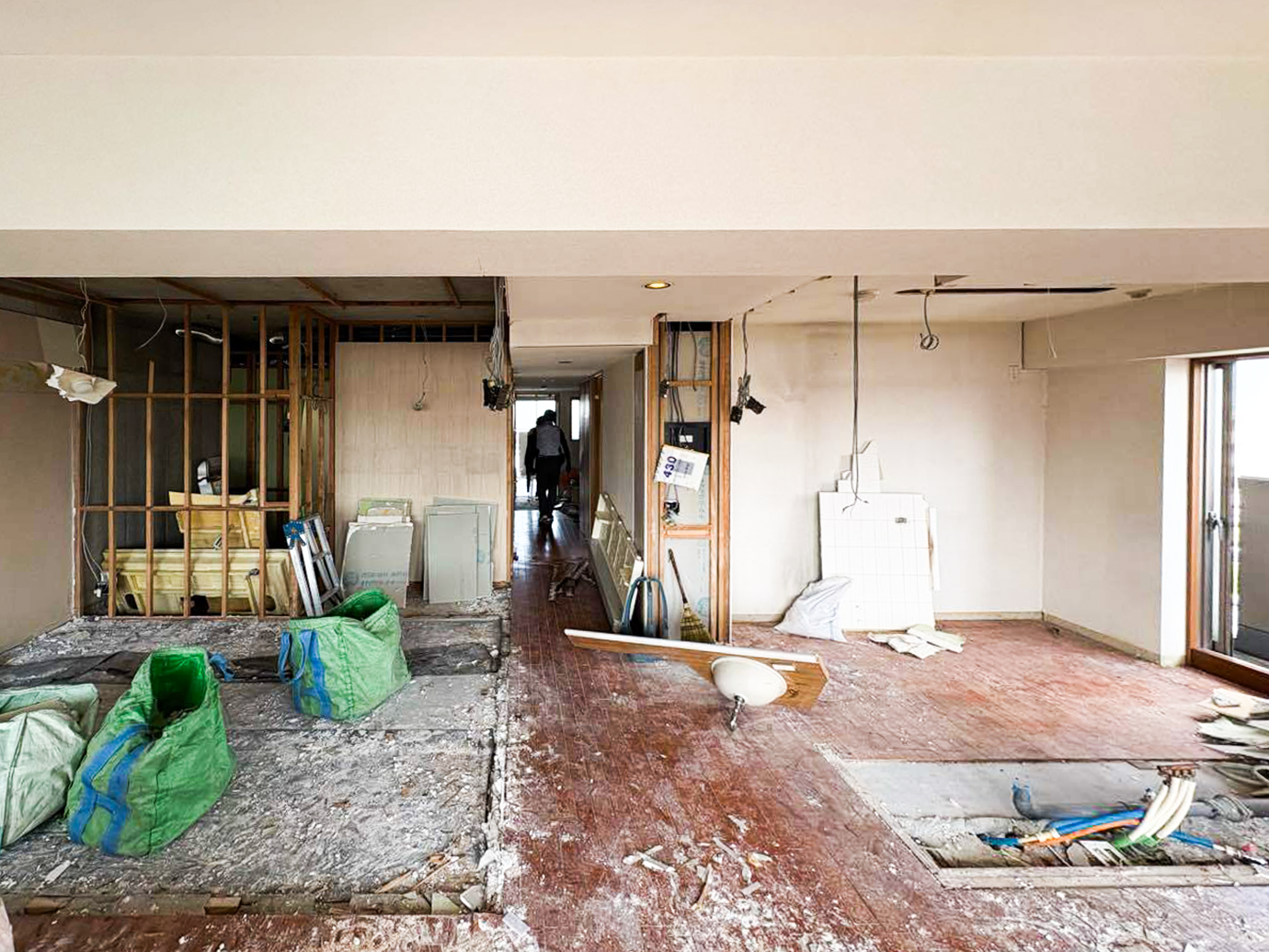【名古屋市名東区F様邸マンションリノベーション】解体工事
