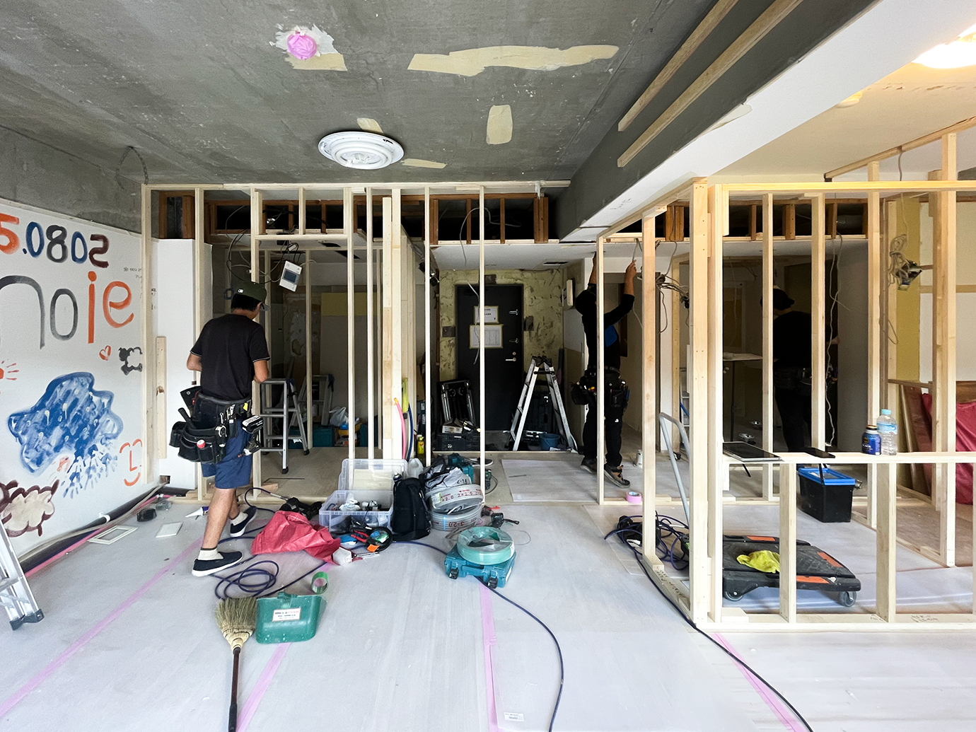 【東京都練馬区K様邸マンションリノベーション】大工工事③、電気工事