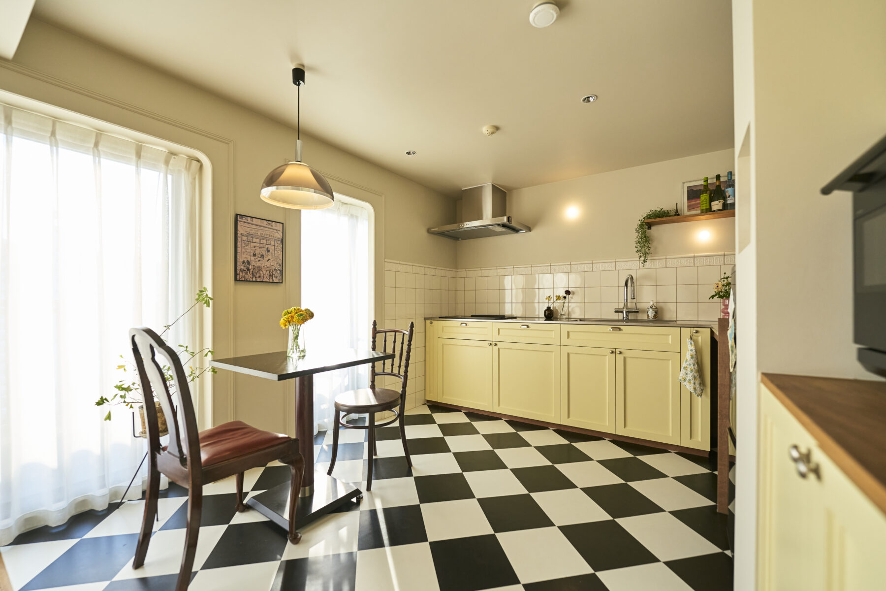 旅の思い出を、住まいに。アパルトマンスタイルのマンションリノベーション見学会